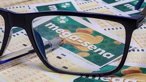 Valor da aposta mínima é de R$ 5 - Imagem: Reprodução / Agência Brasil / Rafa Neddermeyer