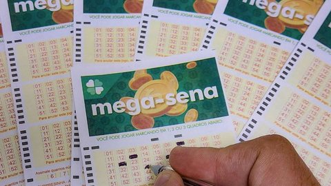 Mega-Sena sorteia R$ 105 milhões nesta sexta-feira - Imagem: Reprodução / Agência Brasil / Rafa Neddermeyer