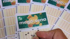 Mega-Sena sorteia R$ 105 milhões nesta sexta-feira - Imagem: Reprodução / Agência Brasil / Rafa Neddermeyer