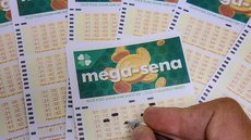 Apostas continuam abertas até quinta com bolada que pode mudar vidas. - Imagem: Reprodução/Agência Brasil.