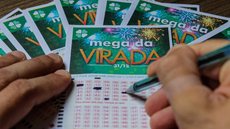 Nenhuma aposta acertou as seis dezenas e prêmio subiu para R$ 62 milhões, aumentando a expectativa para o próximo sorteio - Imagem: Reprodução | Agência Brasil
