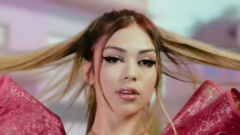 A música da Melody, chamada 'Barbie de Chapéu', foi removida do Spotify e Youtube. - Imagem: reprodução I Youtube