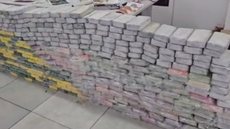 Membros do PCC são presos com quantidade inacreditável de cocaína no Porto de Santos - Imagem: Divulgação / SSP-SP