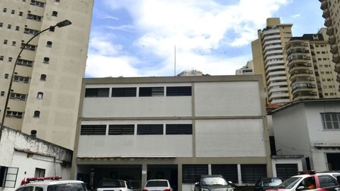 No momento, o espaço abriga uma delegacia de polícia - Imagem: Reprodução / Agência Brasil / Rovena Rosa