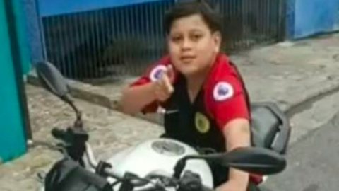 Menino de 12 anos morre após fumar "supermaconha" em SP - Imagem: reprodução Record TV