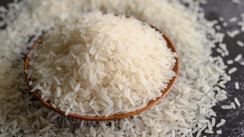Vendas de pacotes de arroz estão sendo limitadas por todo o país - Imagem: Reprodução Freepik