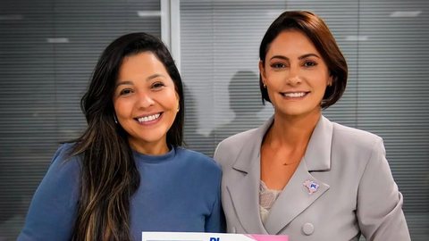 Aliada próxima de Michelle Bolsonaro, Priscila Costa tornou-se protagonista involuntária da disputa interna no PL sobre as eleições de 2026. - Imagem: Reprodução