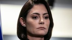 O Partido Liberal anunciou o afastamento temporário de Michelle, que deve reavaliar sua saúde antes de voltar ao trabalho - Imagem: Reprodução/O Globo