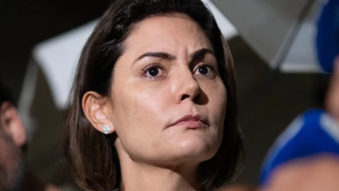 Michelle diz que pauta da comunidade surda deve ficar acima da política - Imagem: Reprodução