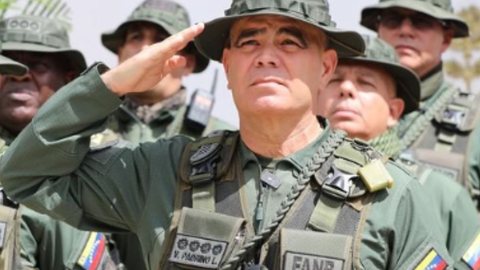 Ministro de Maduro afirma que Forças Armadas respeitarão resultado eleitoral - Imagem: Reprodução / Instagram / @padrinovladimir
