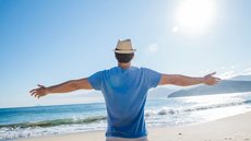 Missão do dia: fechar coluna em pleno feriadão - Imagem: Reprodução / Freepik