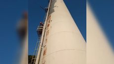 Mistério no condomínio: Homem é encontrado morto em caixa d'água no interior de SP - Imagem: Divulgação / Corpo de Bombeiros