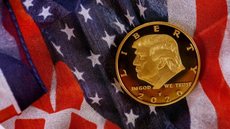 Trump pretende transformar os EUA em um centro global para criptomoedas, com o lançamento de $TRUMP e $MELANIA antes de sua posse - Imagem: Reprodução | ungvar - Pixaby