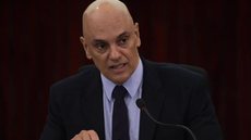 Ministro do STF afirma que seguirá julgamento de Bolsonaro “sem recuar um milímetro” - Imagem: Reprodução/Twitter/X