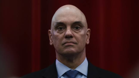 Segundo Moraes, benefícios da prisão domiciliar não podem resultar em privilégios incompatíveis com a lei - Imagem: Maria Isabel Oliveira