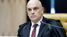 Aliados de Flávio Bolsonaro participaram de reuniões em Washington e defenderam a retomada de sanções contra Alexandre de Moraes com base na Lei Magnitsky - Imagem: Reprodução
