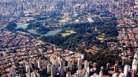Vista de cima do Parque Ibirapuera - Imagem: Reprodução / Wikipédia