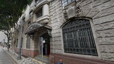 Incluindo policiais, 16 envolvidos são acusados de crimes graves - Imagem: Reprodução / Google Street View / Jovem Pan