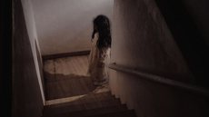 Internauta viraliza ao expor história de fantasma em prédio de amiga; veja prints - Imagem: reprodução Canva