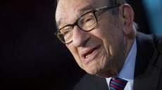 A esposa de Greenspan, Andrea Mitchell, homenageou seu legado e sua paixão pela vida e pela economia em comunicado emocionado - Imagem: Reprodução/investmentnews