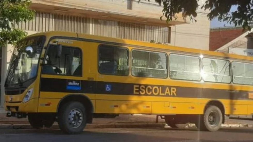 Município terá de indenizar mãe e filho após criança ser esquecida em ônibus escolar - Imagem: Reprodução / Prefeitura de Lucélia