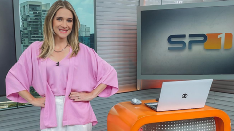 Natália Ariede, apresentadora recém-promovida da emissora Globo, anunciou a sua saída após 17 anos. - Imagem: reprodução I Instagram @nataliaariede