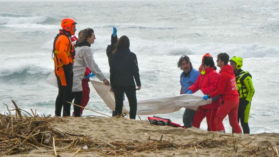 URGENTE: naufrágio na Itália deixa mais de 30 mortos - Imagem: reprodução Giuseppe Pipita / AP Photo via g1