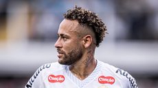 Neymar pode se aposentar no fim da temporada - Imagem: Raul Baretta / Santos