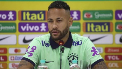 O jogador Neymar fez em Mangaratiba uma festa, com direito a pagode, sushi e van para convidados - Imagem: Reprodução/Instagram @neymarjr
