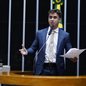 Nikolas Ferreira publicou vídeo após a eliminação da Seleção Brasileira, defendeu Neymar e voltou a criticar o presidente Lula ao comentar a participação do atacante na Copa do Mundo. - Imagem: Reprodução / Câmara dos Deputados