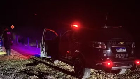 Os três homens foram autuados em flagrante por roubo, sequestro e cárcere privado, e as investigações continuam pela Polícia Civil - Imagem: Divulgação/GCM