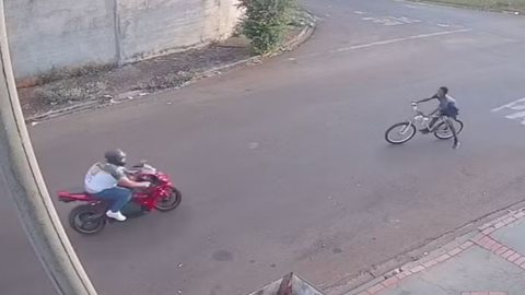 A Prefeitura de Jardinópolis anunciou medidas para melhorar a segurança viária no local do acidente, incluindo avaliação para redutores de velocidade - Imagem: Reprodução
