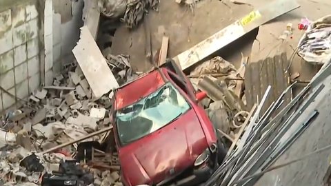 Apesar dos danos, não houve registro de desabrigados e a Defesa Civil garantiu que não há risco de desabamento em imóveis vizinhos - Imagem: Reprodução/TV Globo