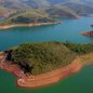 Com a nova autorização, volume transferido ao Cantareira pode chegar a 268,28 hm³, garantindo abastecimento para 10 milhões - Imagem: Reprodução/Nilton Cardin/Estadão Conteúdo