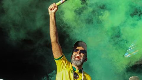 A Polícia Militar monitorou o evento, que transcorreu pacificamente, reforçando a importância do debate sobre a política de drogas - Imagem: Reprodução/GABRIELA PEREIRA/ENQUADRAR/ESTADÃO CONTEÚDO