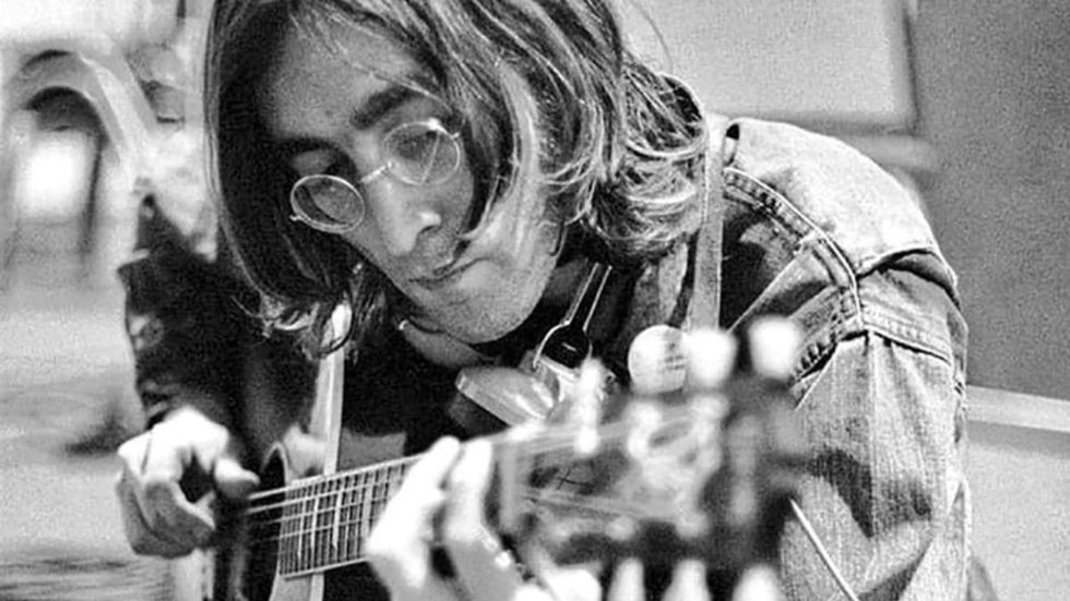 O legado duradouro de John Lennon na música mundial - Imagem: Reprodução / Instagram / @johnlennon