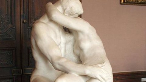 'O beijo' por Rodin