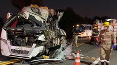 Autoridades estão investigando as causas do acidente - Imagem: Divulgação / Corpo de Bombeiros