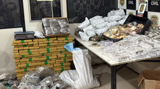 R$2 milhões em espécie foram apreendidos, além de estruturas utilizadas na produção e armazenamento de drogas - Imagem: Divulgação | Secretaria de Segurança Pública do Estado de São Paulo