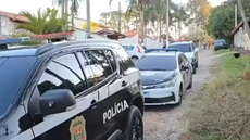 Operação mira pontos de armazenamento de armas e drogas em SP - Imagem: Reprodução | Polícia Civil