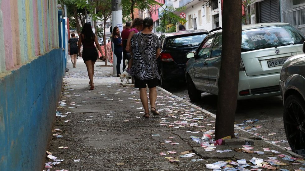 Propaganda irregular e boca de urna são os delitos mais recorrentes nas eleições municipais - Imagem: Reprodução / Rovena Rosa / Agência Brasil