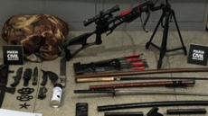 Polícia encontra arsenal e material neonazista durante buscas - Imagem: Divulgação | PCMG