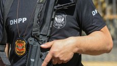 A operação resultou na prisão de dez suspeitos de homicídio em diversos bairros da capital paulista, reafirmando o compromisso da Polícia Civil - Imagem: Reprodução/Agência SP