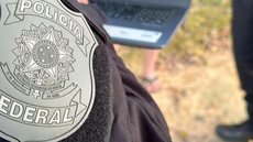 A Polícia Federal prendeu quatro pessoas e cumpriu oito mandados em operação contra tráfico de mulheres para a Europa - Imagem: Reprodução/Agência Brasil