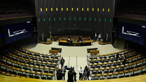 Além das emendas, o texto orçamentário também reserva R$ 1 bilhão para o financiamento das campanhas eleitorais de 2026 - Imagem: Antonio Cruz/ Agência Brasil