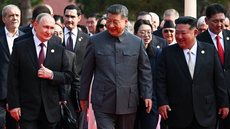 Líderes da China, Rússia e Coreia do Norte se reúnem em Pequim, desafiando a estrutura normativa do sistema internacional - Imagem: Reprodução / X / @RMSLucasRubio