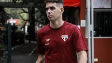 Oscar em viagem do São Paulo a Fortaleza - Foto: Rubens Chiri/saopaulofc