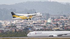 Informações preliminares apontam que a falha pode ter sido causada por um incêndio no Centro Regional de Controle do Espaço Aéreo Sudeste, responsável pela gestão dos voos na região - Imagem: Reprodução / Paulo Pinto / Agência Brasil