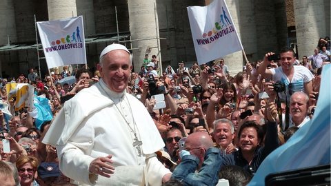 Comunicado oficial foi divulgado às 9h desta segunda-feira (17) - Imagem: Reprodução / Wikipédia