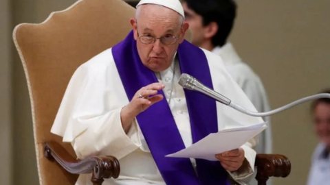 Papa ampliou lei de abuso sexual - Imagem: reprodução Twitter